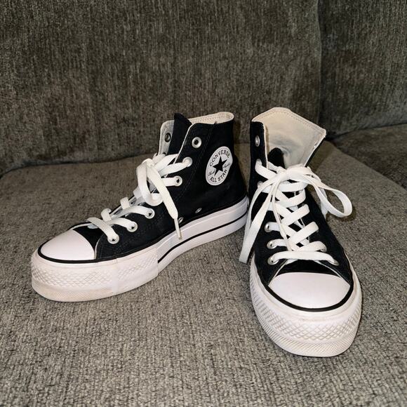Converse Chuck Taylor All Star Platform Black Canvas Women's Size 7 560845F - Picture 1 of 8